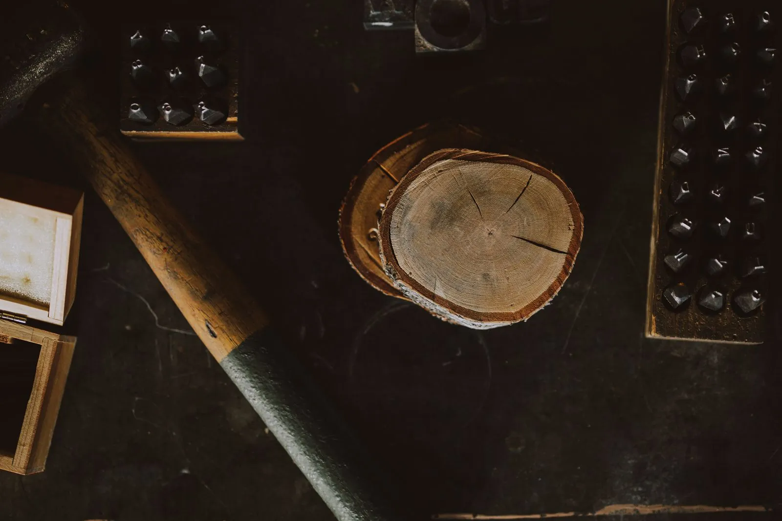 Axe Throwing for Team Building: What Makes It Work